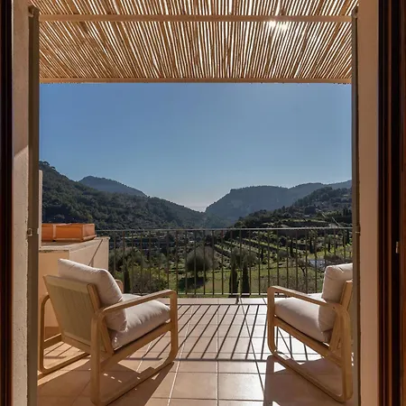 Es Petit De Hotel 3*